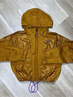 Nike Sportswear Womens Small Bronze Gold Hooded Windbreaker Jacket Cropped